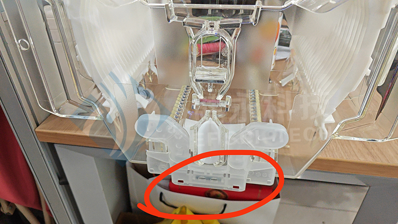 TI标签在晶圆盒上的安装